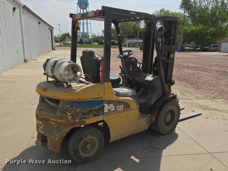 image for item ER1617 Caterpillar P6000 forklift