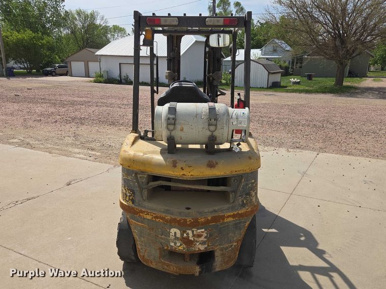 image for item ER1617 Caterpillar P6000 forklift