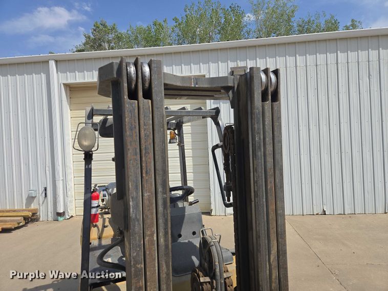 image for item ER1617 Caterpillar P6000 forklift