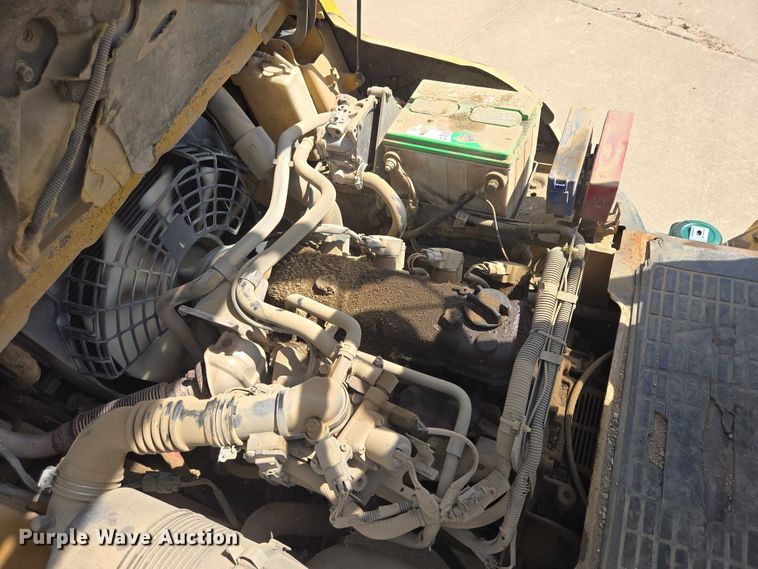 image for item ER1617 Caterpillar P6000 forklift
