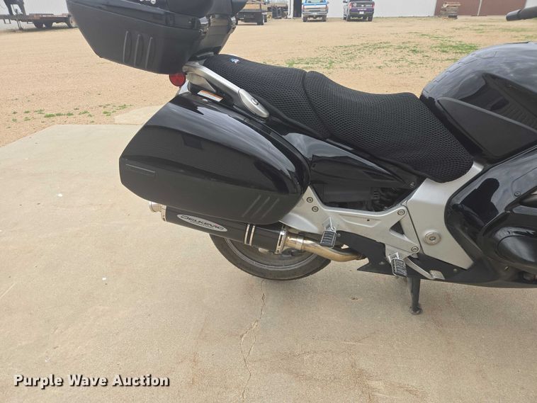 image for item ER1618 2006 Honda ST1300 motorcycle