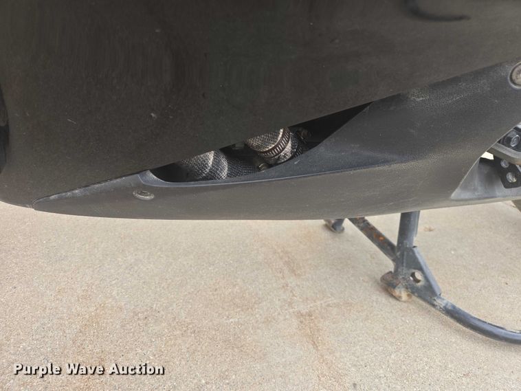 image for item ER1618 2006 Honda ST1300 motorcycle