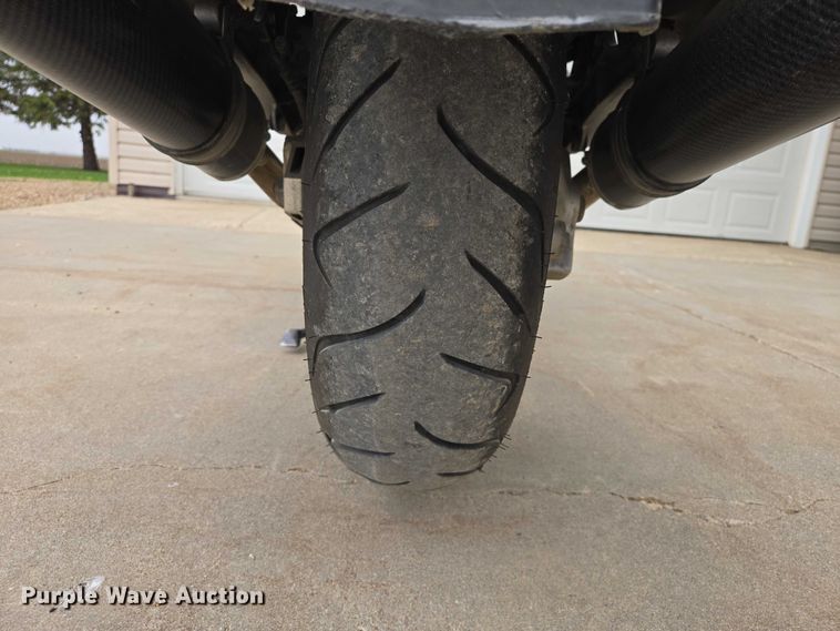 image for item ER1618 2006 Honda ST1300 motorcycle