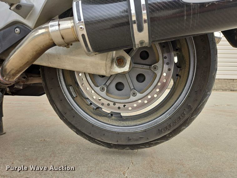 image for item ER1618 2006 Honda ST1300 motorcycle