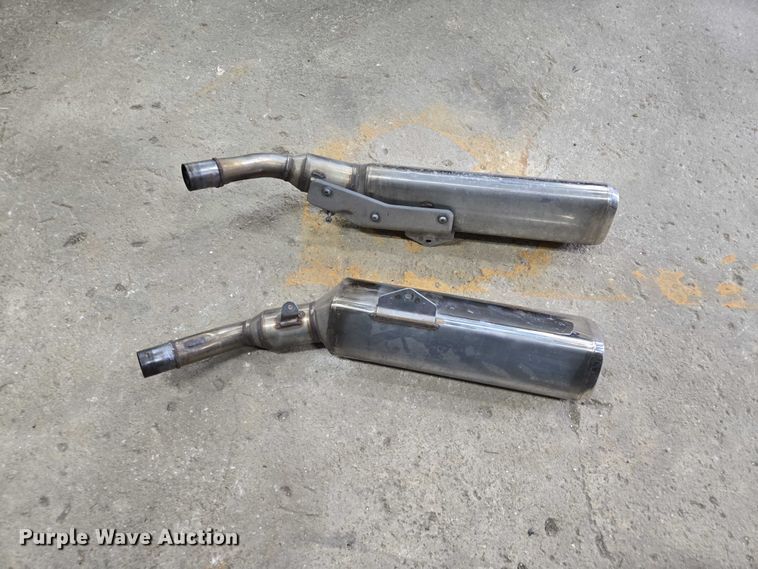 image for item ER1618 2006 Honda ST1300 motorcycle