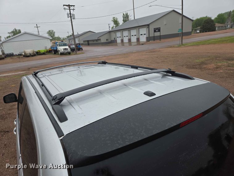 image for item ER1629 2008 Chrysler Town And Country van