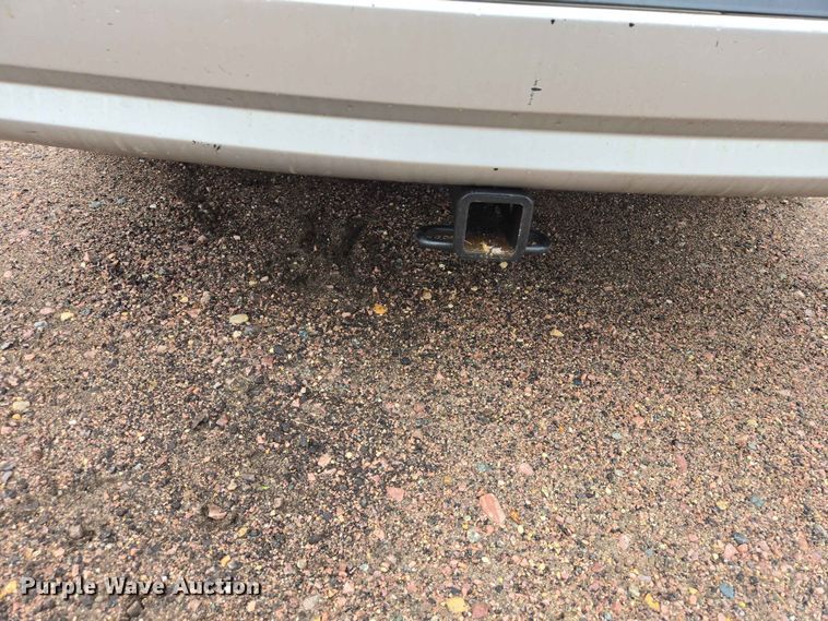 image for item ER1629 2008 Chrysler Town And Country van