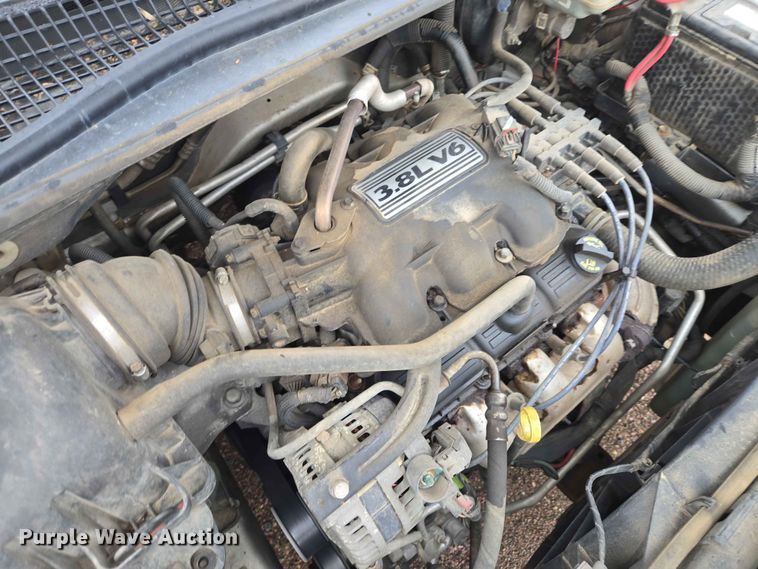 image for item ER1629 2008 Chrysler Town And Country van
