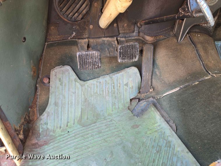 image for item ER1645 1954 Chevrolet Styleline 