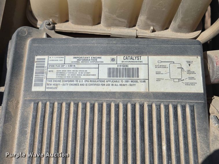 image for item ER1662 2001 Chevrolet Silverado Crew Cab pickup truck