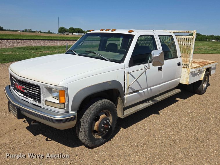 image for item ER1663 1996 GMC Sierra 3500 Crew Cab flatbed pickup truck