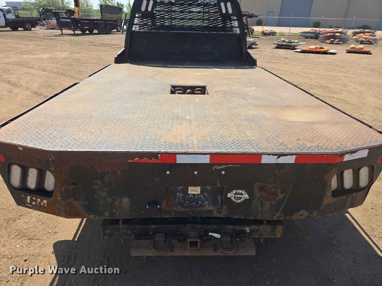 image for item ER1664 2018 RAM 3500 flatbed pickup truck