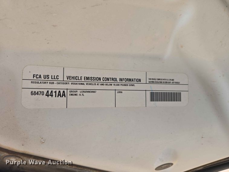 image for item ER1665 2020 RAM 3500 flatbed pickup truck