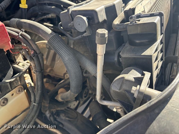 image for item ER7537 2011 Ford F350 Super Duty Crew Cab pickup truck