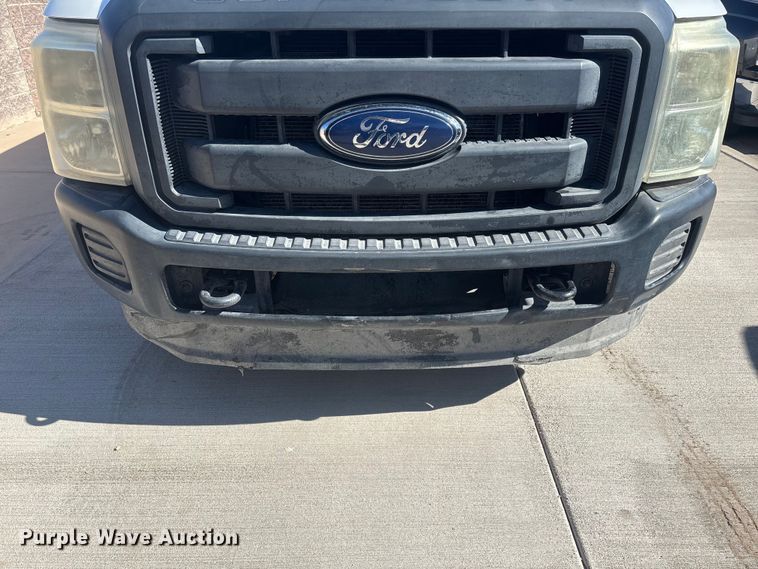 image for item ER7538 2012 Ford F250 Super Duty Crew Cab pickup truck