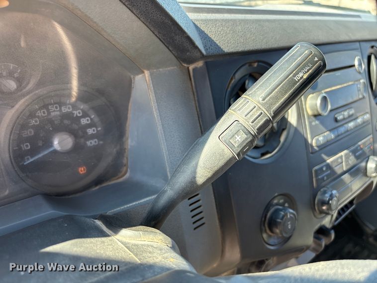 image for item ER7538 2012 Ford F250 Super Duty Crew Cab pickup truck