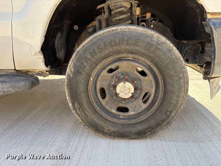 image for item ER7538 2012 Ford F250 Super Duty Crew Cab pickup truck