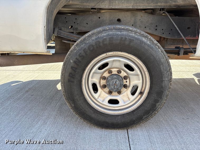 image for item ER7538 2012 Ford F250 Super Duty Crew Cab pickup truck