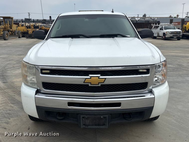 image for item ER7593 2009 Chevrolet Silverado 1500 Ext. Cab pickup truck