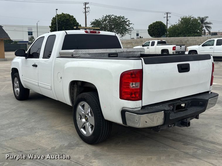 image for item ER7593 2009 Chevrolet Silverado 1500 Ext. Cab pickup truck
