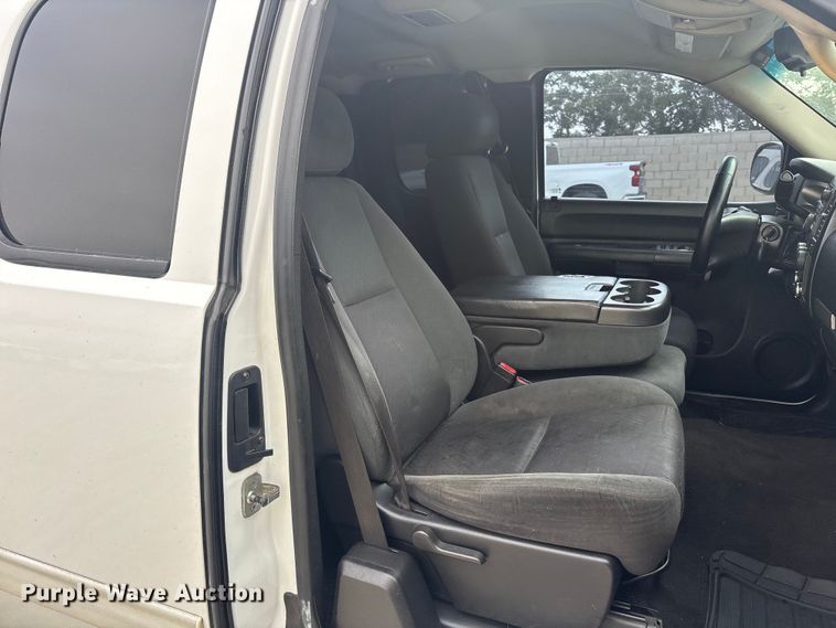 image for item ER7593 2009 Chevrolet Silverado 1500 Ext. Cab pickup truck