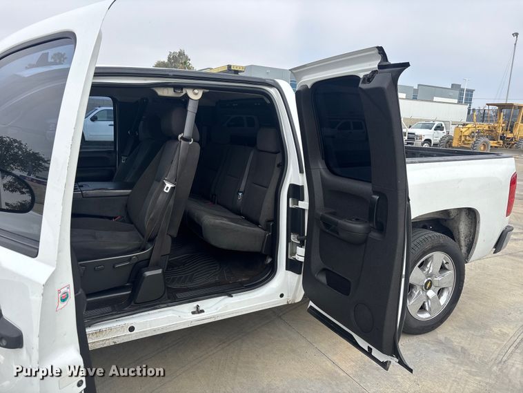 image for item ER7593 2009 Chevrolet Silverado 1500 Ext. Cab pickup truck