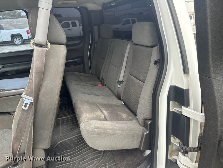 image for item ER7593 2009 Chevrolet Silverado 1500 Ext. Cab pickup truck