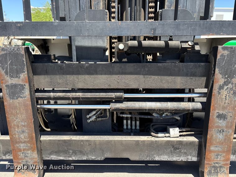 image for item ER7596 2017 UniCarriers PFD155H forklift
