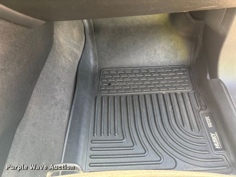 image for item ER7597 2022 Chevrolet Colorado  pickup truck