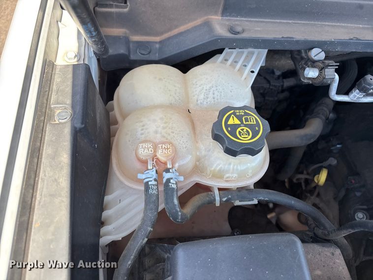 image for item ER7597 2022 Chevrolet Colorado  pickup truck