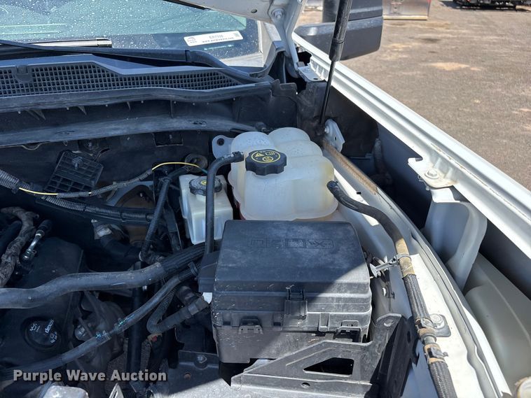 image for item ER7598 2022 Chevrolet Silverado 2500HD Crew Cab pickup truck