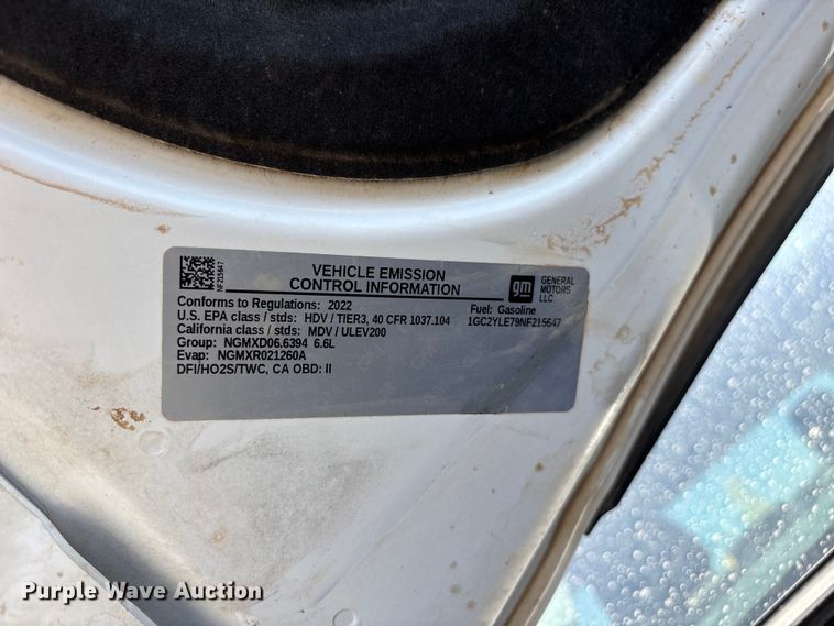 image for item ER7598 2022 Chevrolet Silverado 2500HD Crew Cab pickup truck