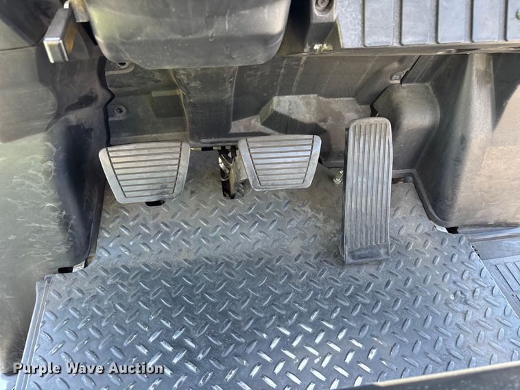 image for item ER7600 2017 UniCarriers CFS40 forklift