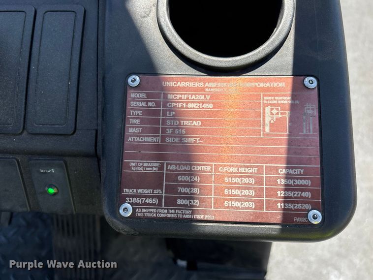 image for item ER7600 2017 UniCarriers CFS40 forklift