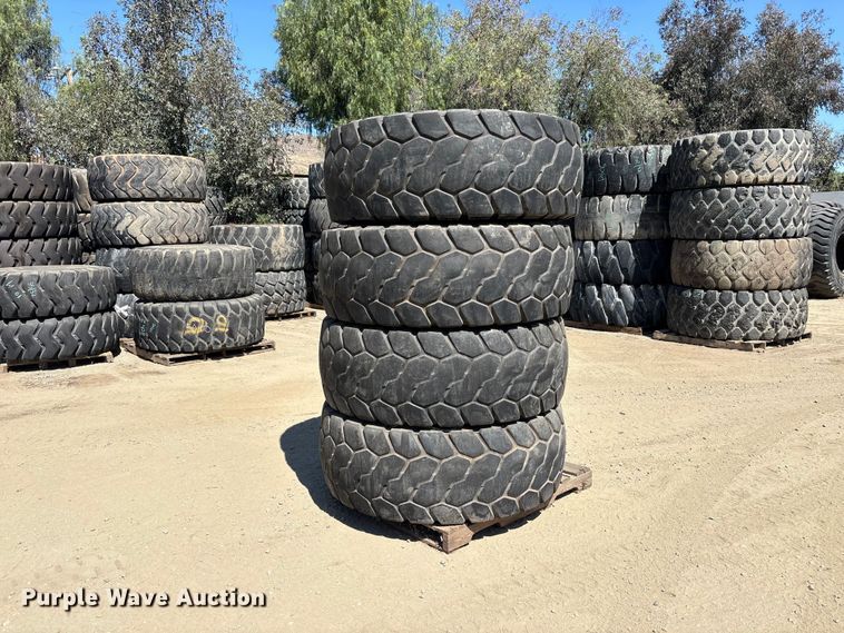 image for item ER7616 (4) Bridgestone VJT 20.5R25 tires