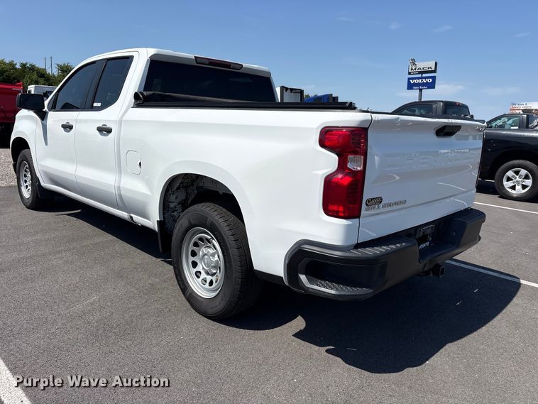 image for item ET2088 2023 Chevrolet Silverado 1500 Ext. Cab pickup truck