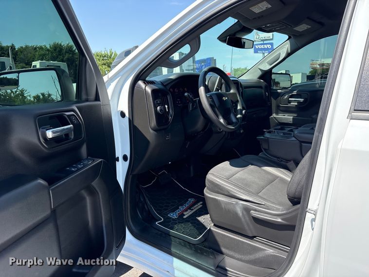 image for item ET2088 2023 Chevrolet Silverado 1500 Ext. Cab pickup truck