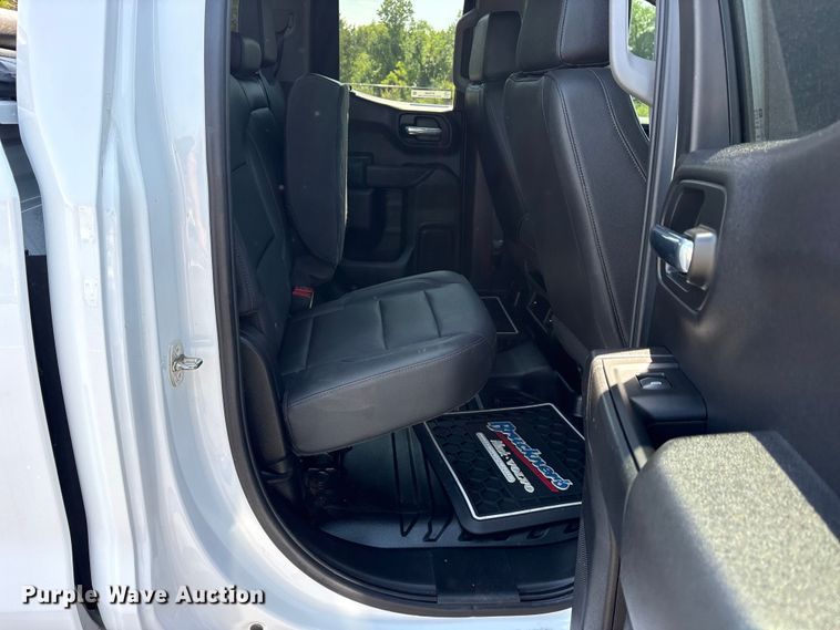 image for item ET2088 2023 Chevrolet Silverado 1500 Ext. Cab pickup truck