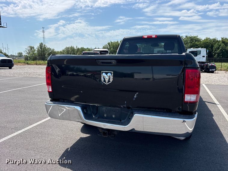 image for item ET2089 2017 RAM 1500 pickup truck
