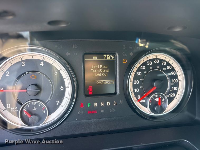 image for item ET2089 2017 RAM 1500 pickup truck