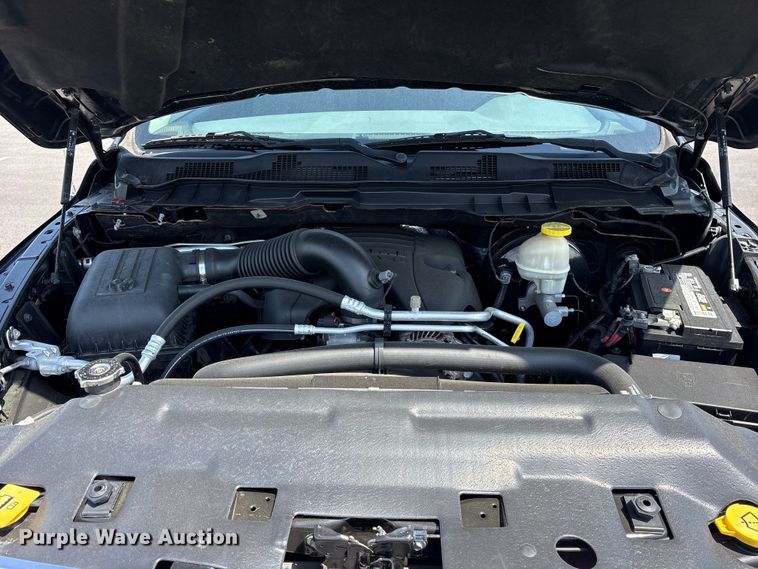 image for item ET2089 2017 RAM 1500 pickup truck
