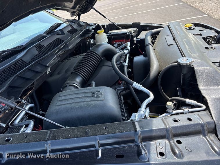 image for item ET2089 2017 RAM 1500 pickup truck