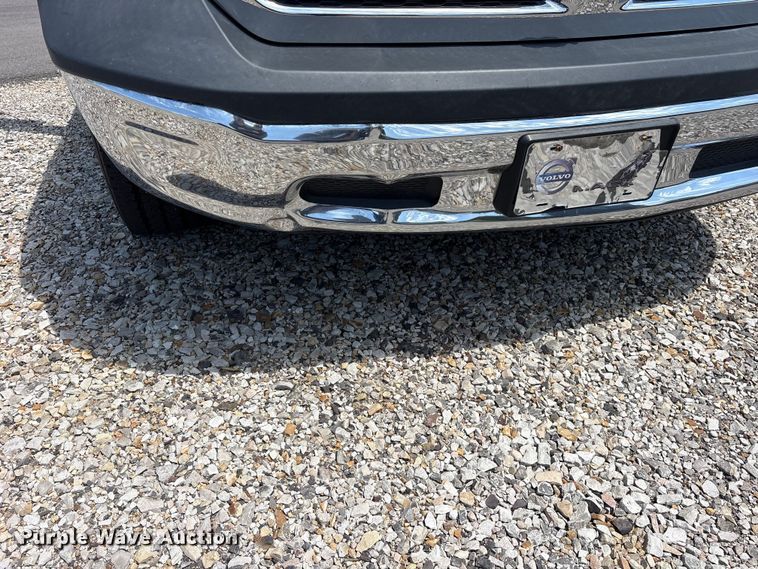 image for item ET2090 2018 RAM 1500 pickup truck