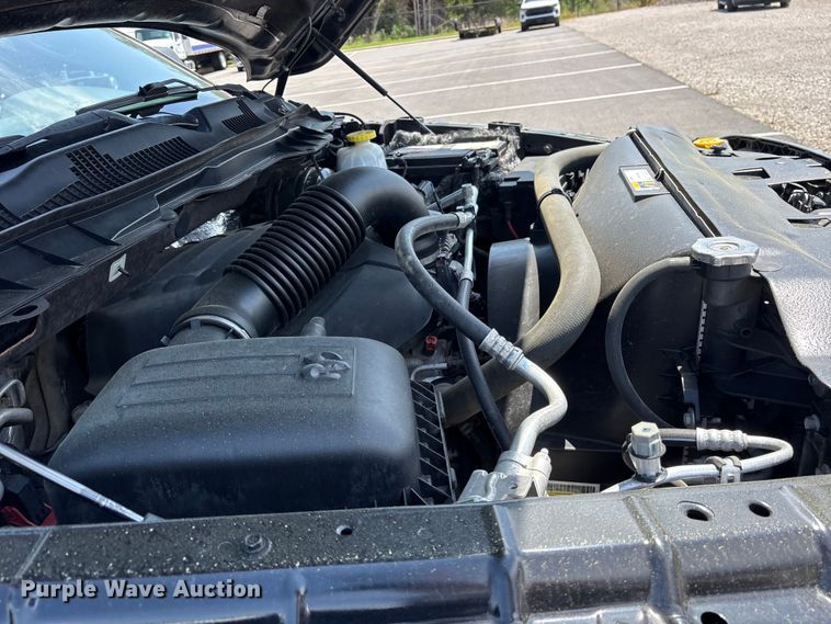 image for item ET2090 2018 RAM 1500 pickup truck