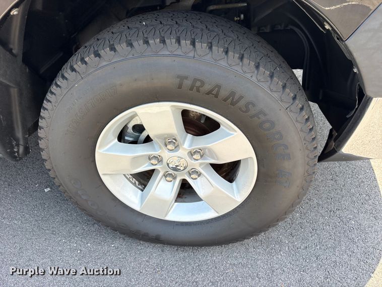 image for item ET2090 2018 RAM 1500 pickup truck