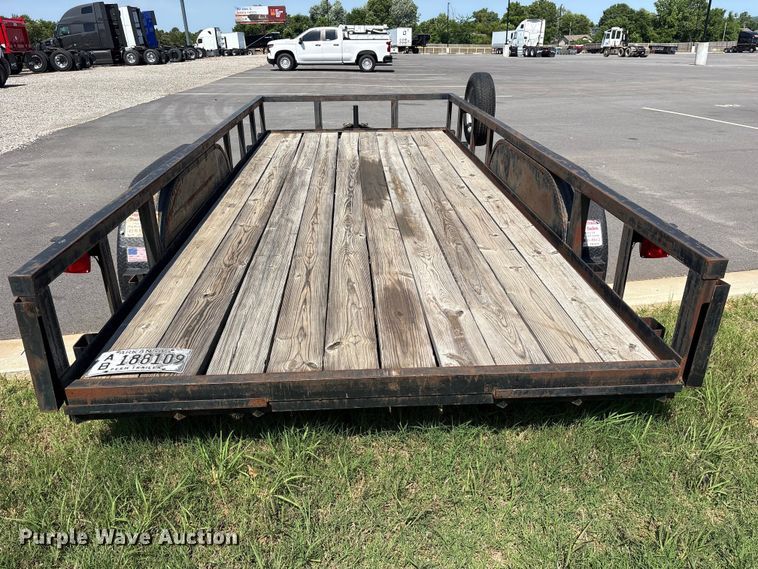 image for item ET2092 2015 Dakota utility trailer