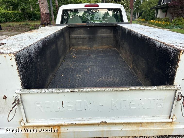 image for item ET2095 1998 Ford Ranger utility bed pickup truck
