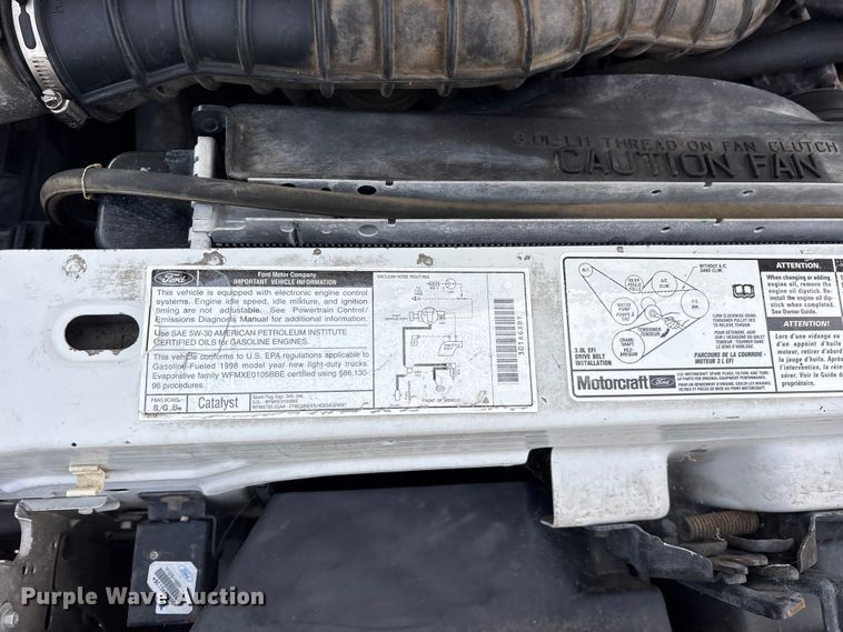 image for item ET2095 1998 Ford Ranger utility bed pickup truck