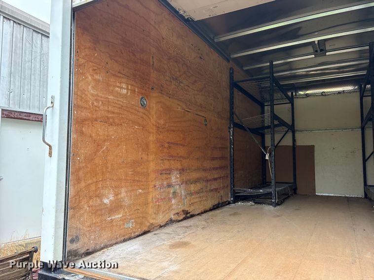 image for item ET2112 2017 Ford E450 Super Duty box truck