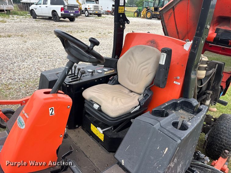 image for item ET2117 2007 Jacobsen R-3117 lawn mower